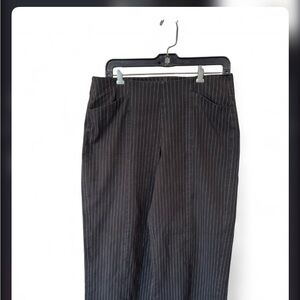 Old Navy Black Pinstripe wide-leg Dress Pants for woman